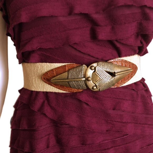 Vintage Omega stretch arrowhead belt — Made in USA, Small (24") - Picture 11 of 11